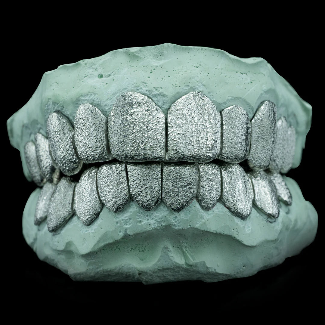 White gold sales diamond dust grillz